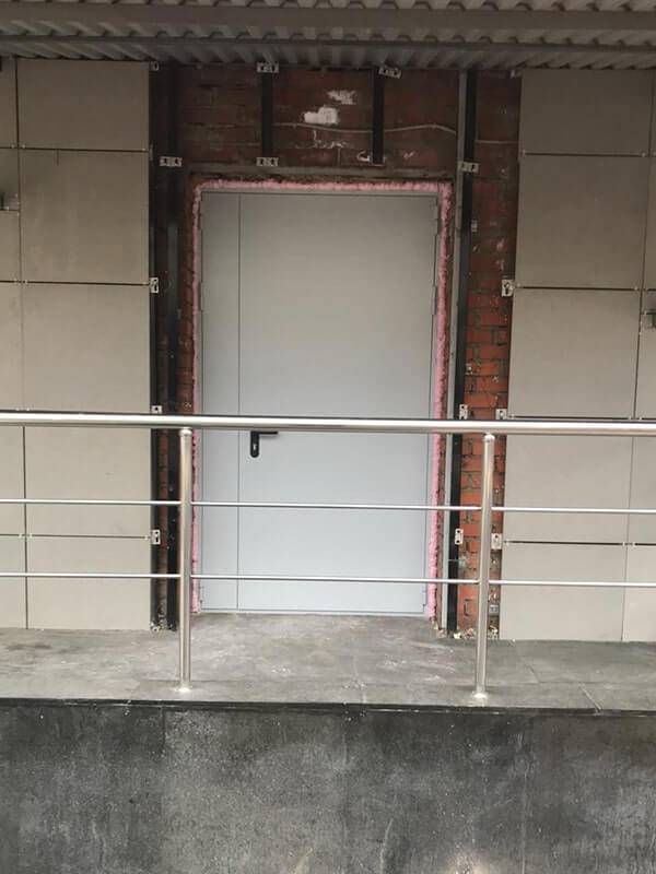 Дверь для ТРЦ «Зиг-Заг» Дверь для ТРЦ «Зиг-Заг»