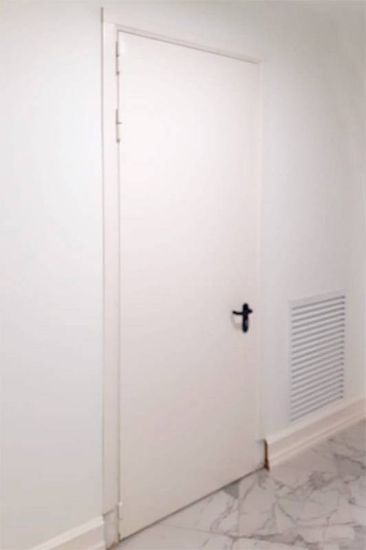 Одностворчатая глухая дверь (г. Кубинка) Одностворчатая глухая дверь (г. Кубинка)