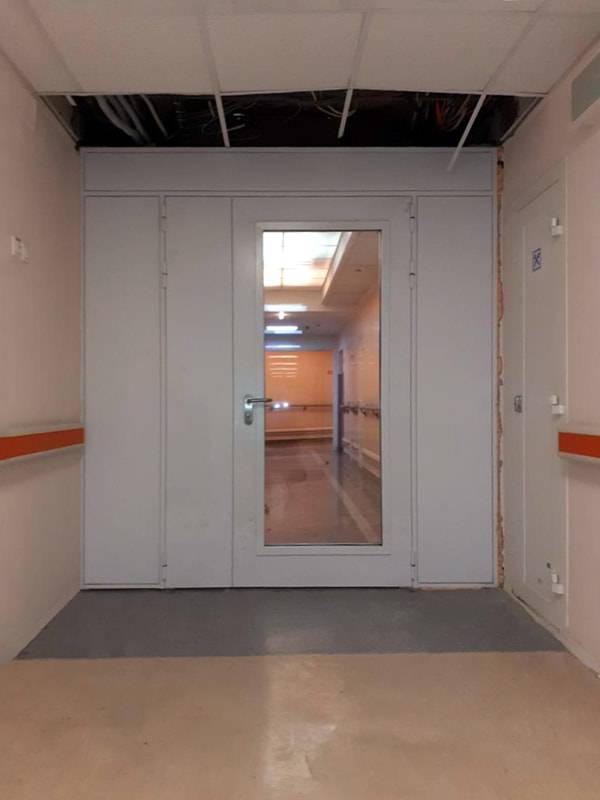 Остекленная дверь-перегородка Остекленная дверь-перегородка