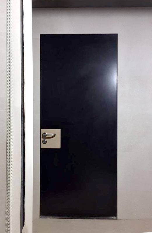 Скрытая огнеупорная дверь Скрытая огнеупорная дверь