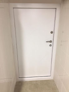 Нестандартная техническая дверь Нестандартная техническая дверь